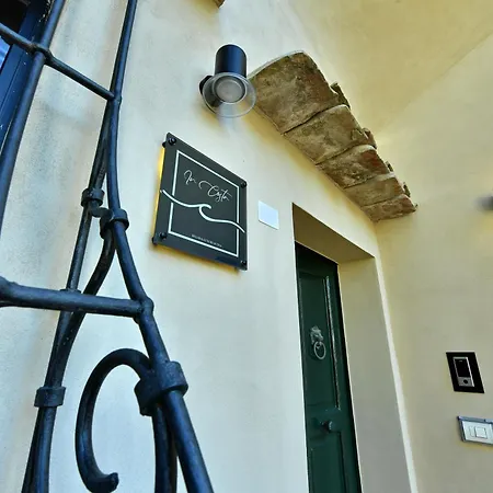 In Costa Relais & Luxury Guest house