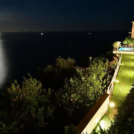 Guest house In Costa Relais & Luxury Vietri sul Mare