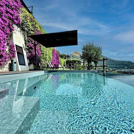 In Costa Relais & Luxury Vendégház *
